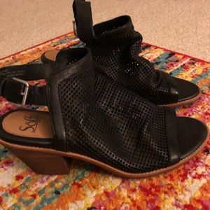 Brand New Sofft Slingback Sandals